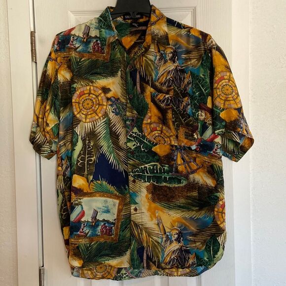 Other - Silk Club vintage button down New York, explorer Medium